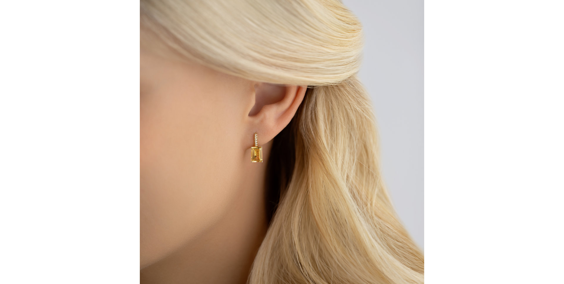 Náušnice s diamanty a morganitem Mireth