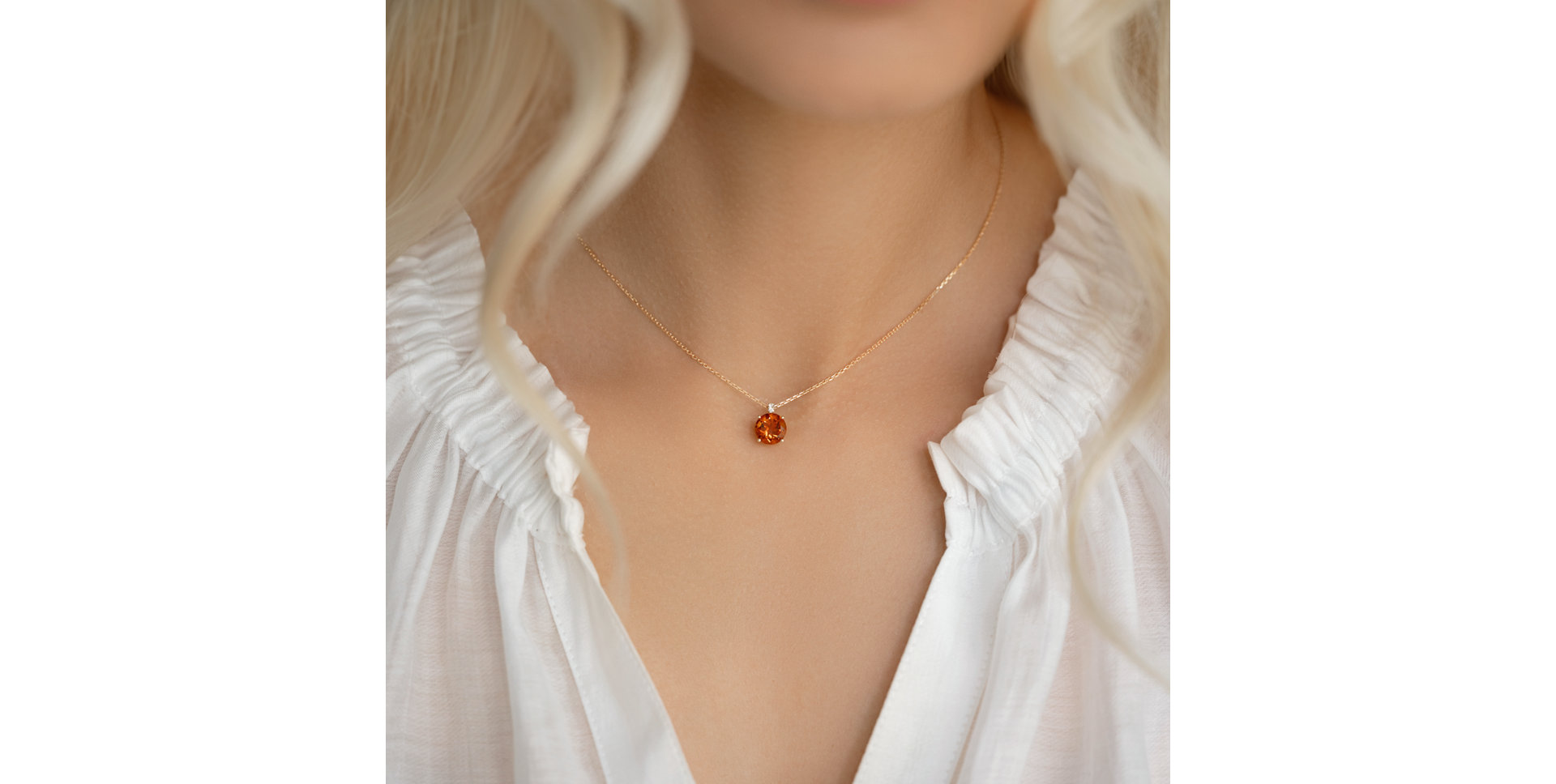 Náhrdelník s diamanty a topazem Zorabelle