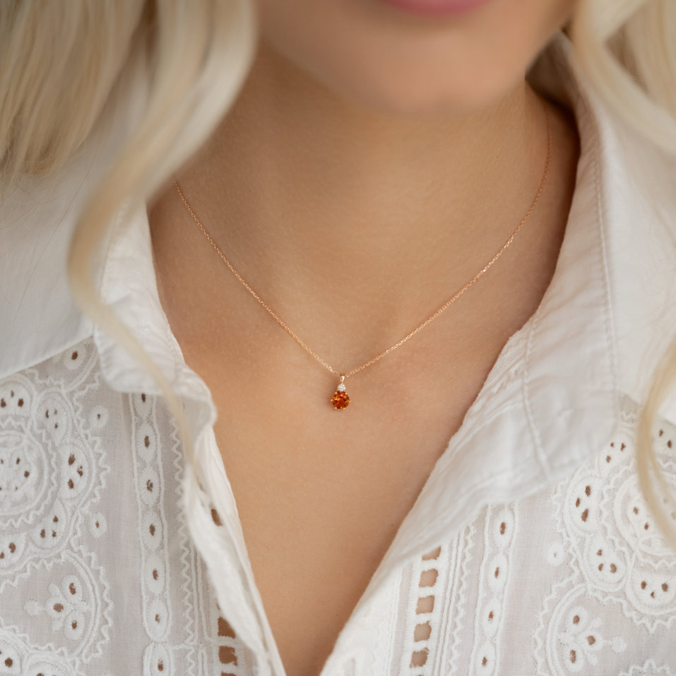 Náhrdelník s diamantem a citrínem Midnight Serenity