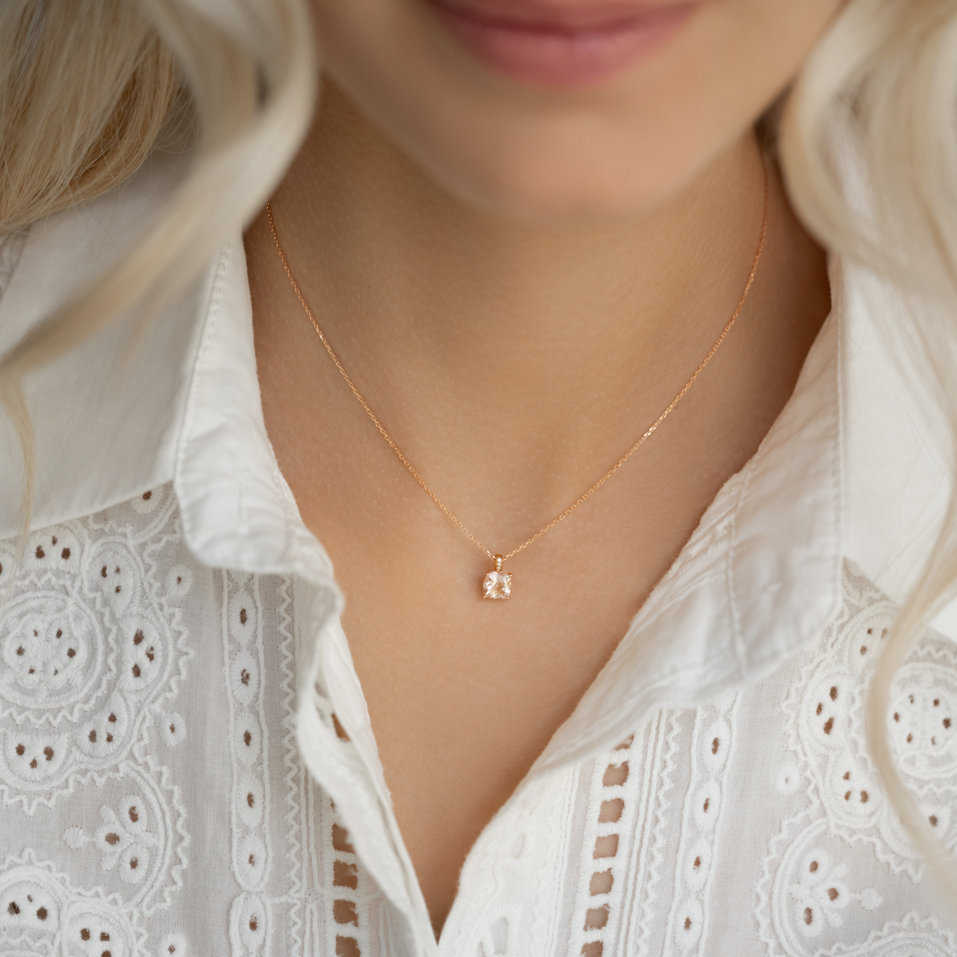 Náhrdelník s diamanty a topazem Amariel