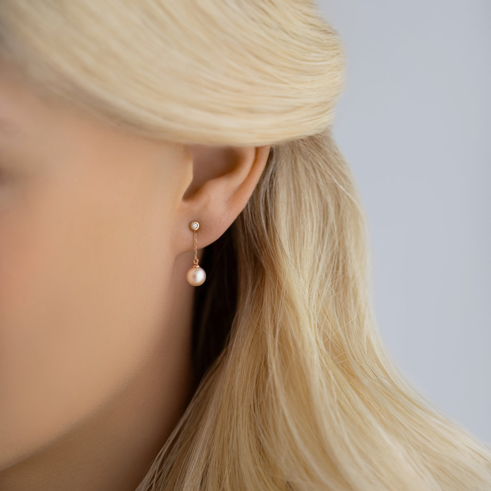 Náušnice s diamantem a sladkovní bílou perlou Lake Soul