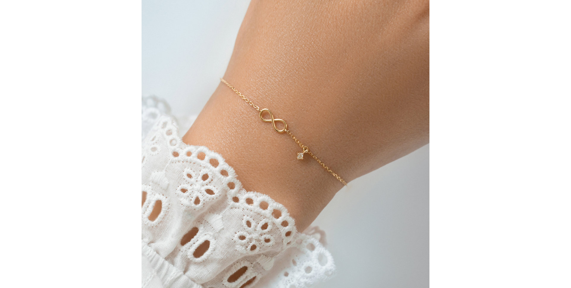 Náramek s diamantem Endless Harmony