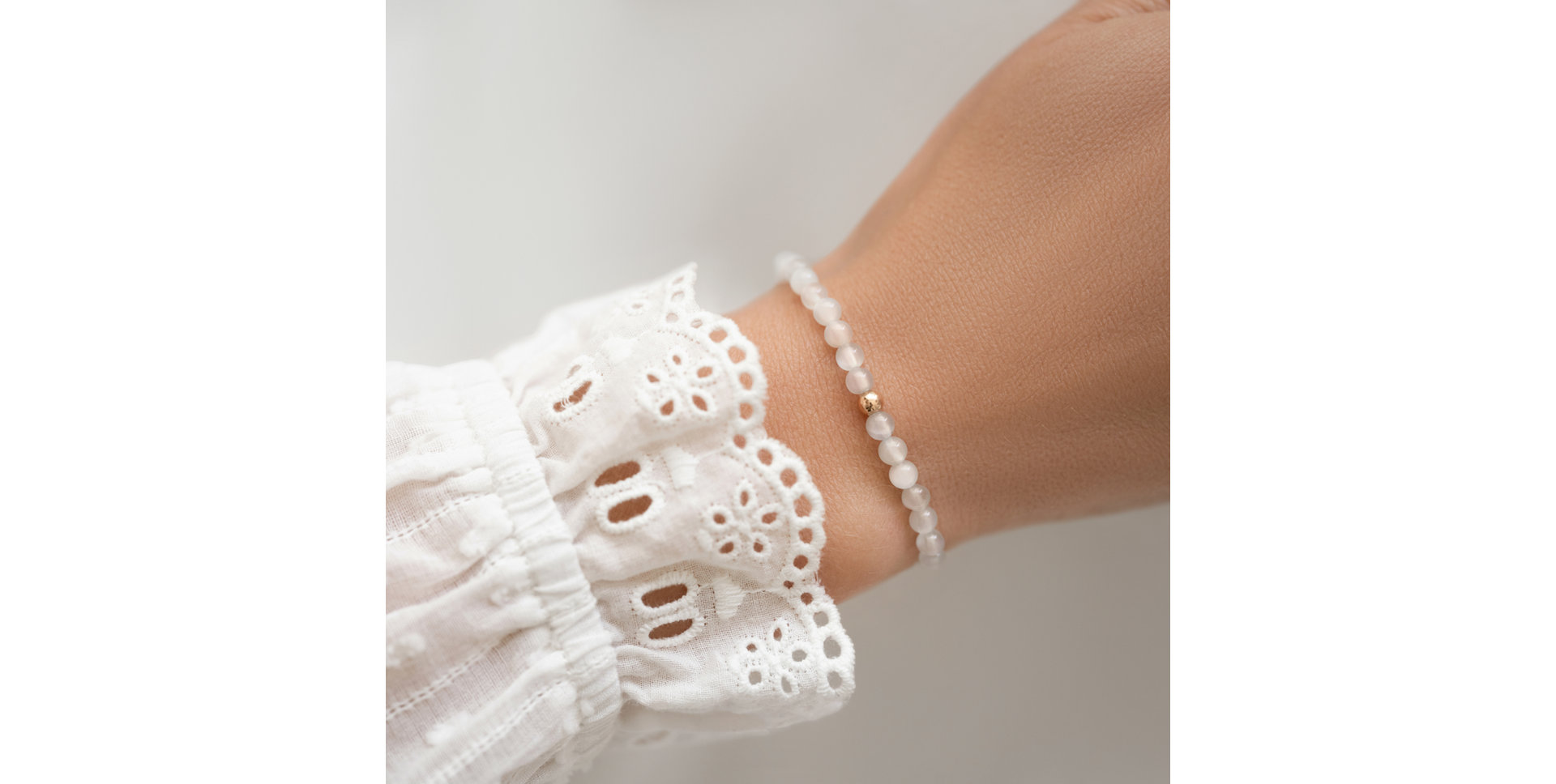 Náramek s měsíčním kamenem Fancy Beauty