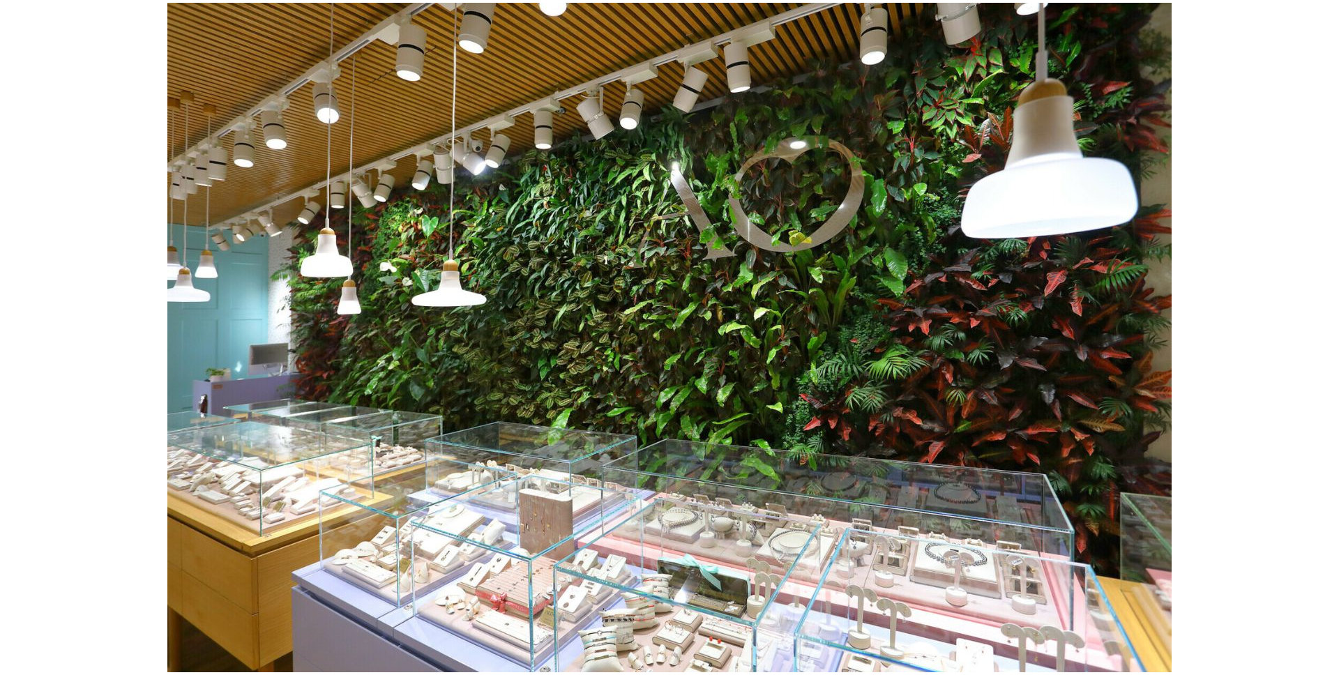 ALOve OC Černý most, Praha 9