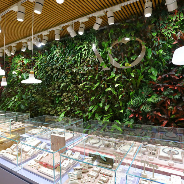 ALOve Westfield Černý most, Praha 9