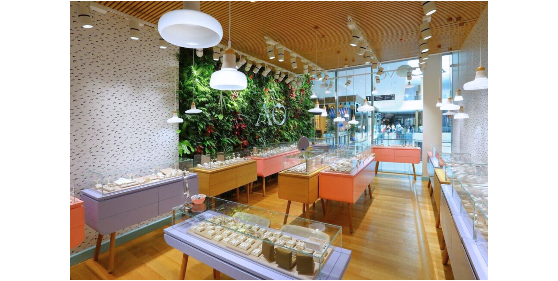 ALOve OC Aupark, Bratislava