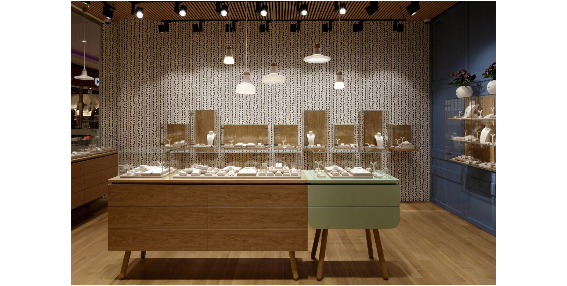 ALOve OC Nový Smíchov, Praha 5